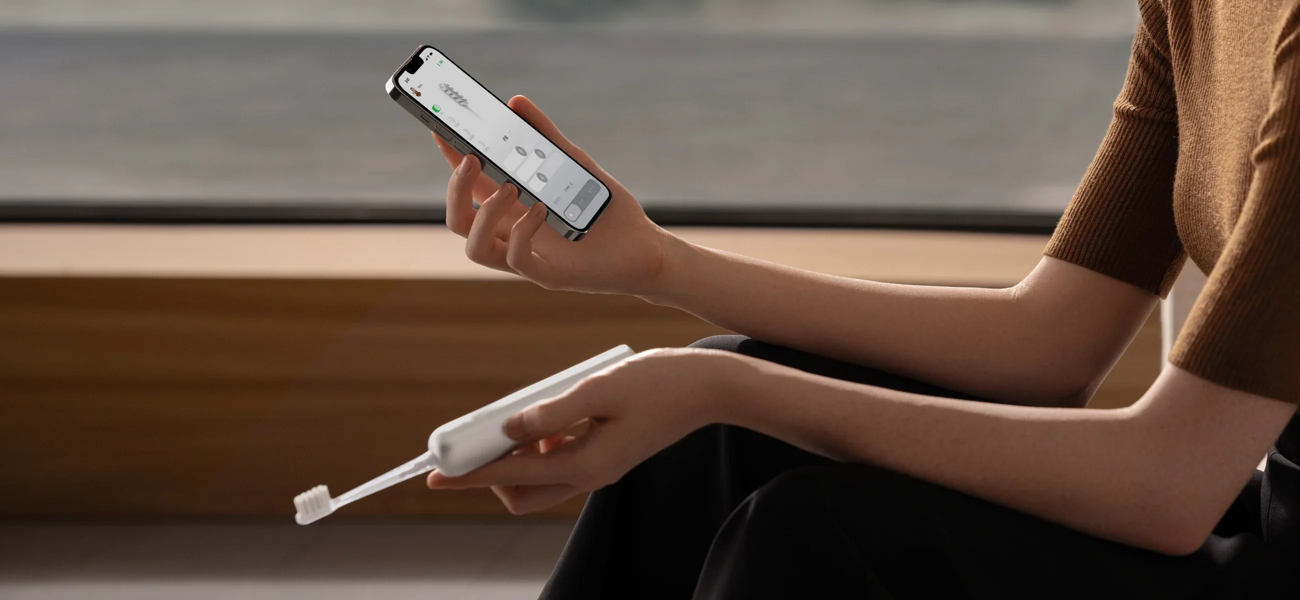 So benutzen Sie eine elektrische Zahnbürste richtig